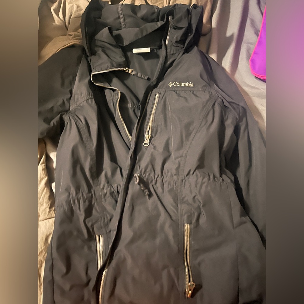 Black Columbia rain jacket xs